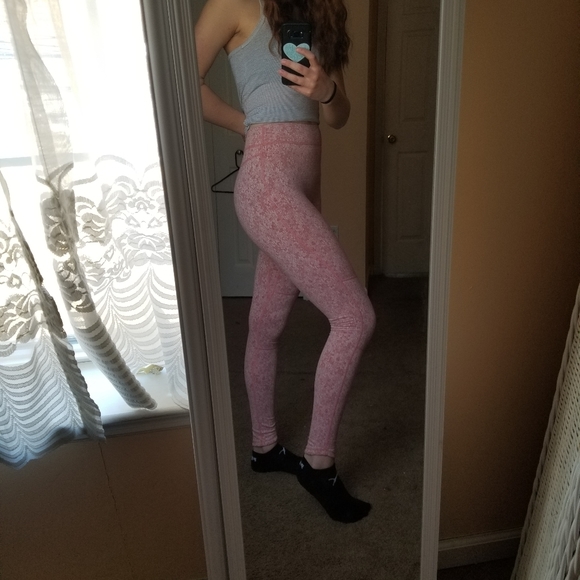 Leggings - Picture 1 of 3